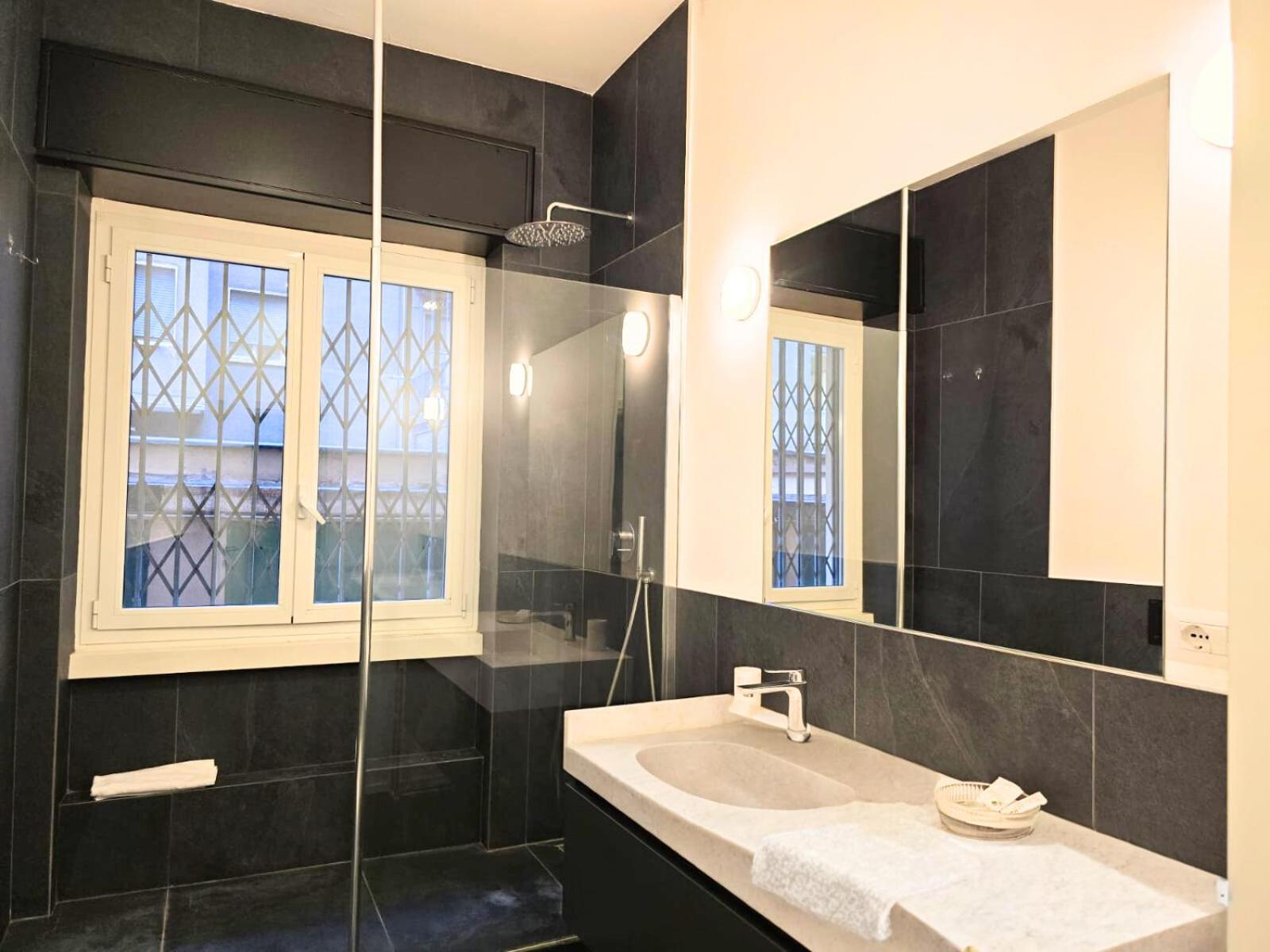 Appartement Hbhall Solari 28 *